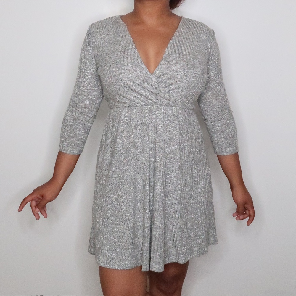 Ribbed V-Neck Gray Dress